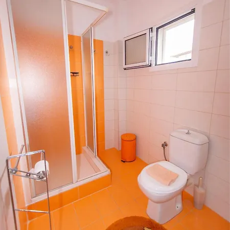 Titika House Gospodarstwo wiejskie *